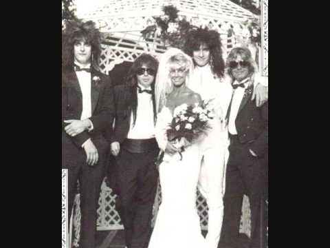 Video thumbnail for Timebomb