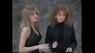 Reba McEntire, Linda Davis, &amp; Vince Gill rehearse 1994