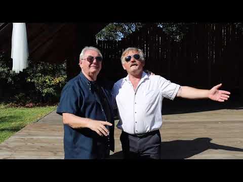 Peter Stašák ft. Pavol Stašák - Spievajme kamaráti (official video)