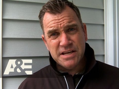 Flipping Boston: I Don't Do Mice | A&E