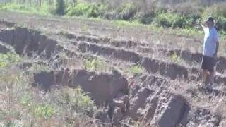 preview picture of video 'GRIETAS PUAHUN TERREMOTO CHILE 2010 YACAIR'