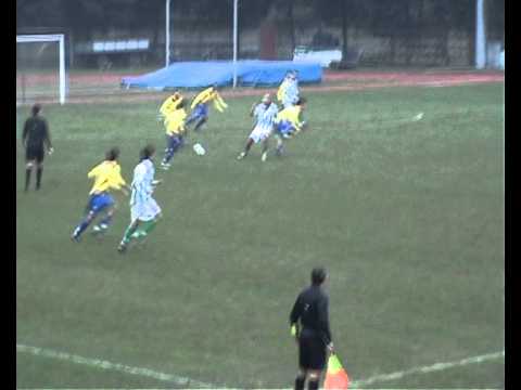 Campionato Eccellenza g. B Rossano 2004-Favaro 1948 0-1^ Parte.wmv
