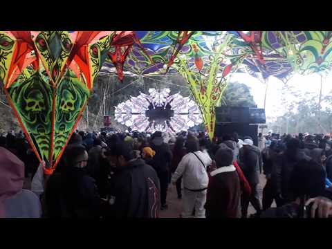 Kindzadza @ Cosmic Crew 16 anos 2/4