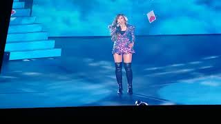 Gloria Trevi Isla Divina ♡ Timbres postales al cielo