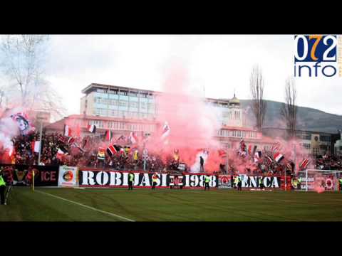 Pelle -  Ako ste vi normalni Mi nismo (2015)