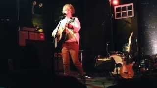 "Love Insurance" - SONiA disappear fear