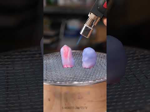 She made her own chopsticks 🥢 No need for cutlery now! 😎