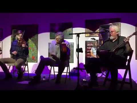 Peat in the Creel ~ La Belle Catherine/Le Step á Ti-Phonse/Reel á Toto