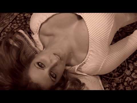 Manuela Francia (Manu.F) - Snowbells (Official Video)
