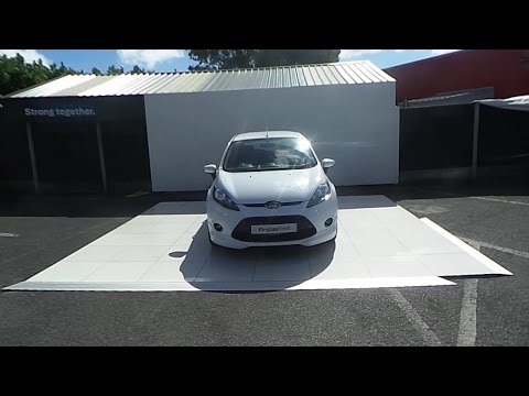 11D17657 - 2011 Ford Fiesta STYLE 1.4 D 68PS 5 12,495