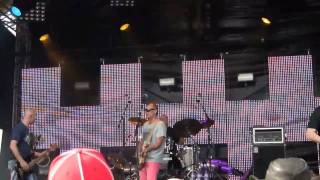 James Reyne - Beautiful People