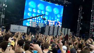 NEW "House Music" Benny Benassi @ Ultra Music Festival 2011