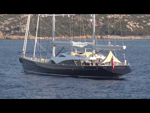 Sailing Yacht TWIZZLE