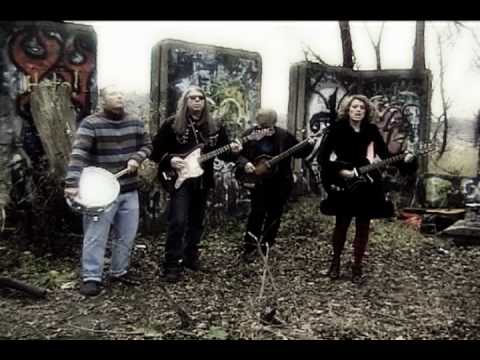 Sarah Cram and The Derelicts - 