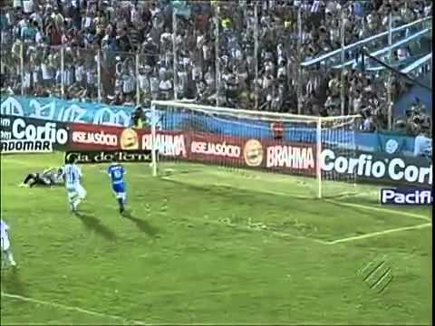 CENÁRIO DE GUERRA NA CURUZU Paysandu 0 x 2 Avaí   Série B Brasileiro 2013