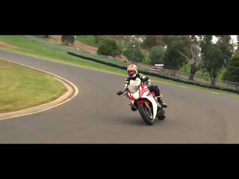SPOKES Masterclass by MotoGP champion Kevin Schwantz: Getting back on the bike