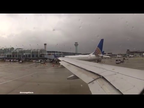 Taxi & Takeoff @ Chicago O'Hare Intl. Airport - United Airlines Airbus A319-131 N819UA