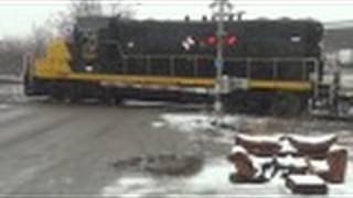 preview picture of video 'Canton Railroad Gets Stuck on Slippery Rails'