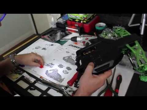 Axial Yeti SCORE Trophy Truck Kit Build Part 5 - UrbanRcLA