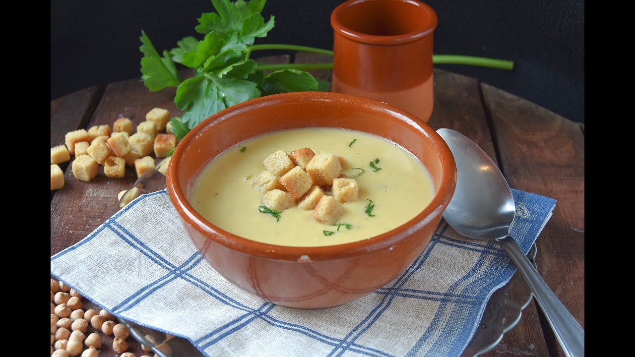 sopa o crema de garbanzos