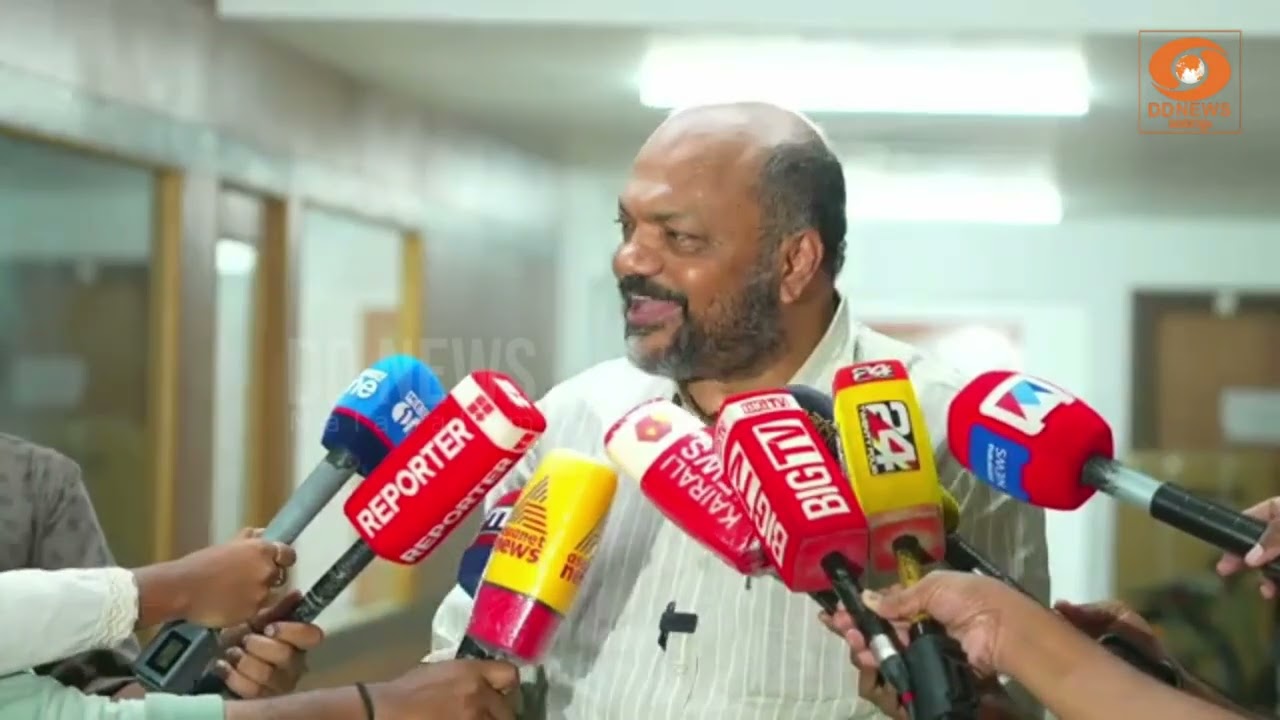 'കല്ലുവെച്ച നുണ സത്യമെന്ന രീതിയിൽ അവതരിപ്പിക്കാനുള