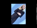 Le Trasparenze Di Ilary Blasi Mamma In Attesa In Abito Nero Di Pizzo Durante La Puntata Delle Iene