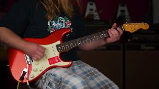 Video thumbnail for SOLD - Fender Stratocaster 60s Traditional CTG RW LTD - #JD18000203 by stationmusic