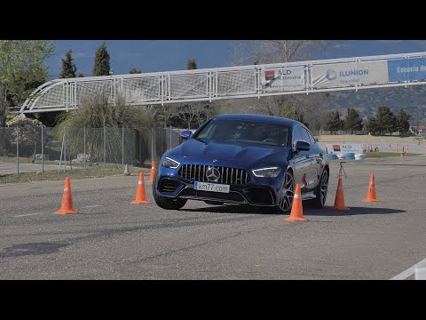 Mercedes-AMG GT 4 Puertas (2019) – Maniobra de esquiva (moose test) y eslalon | km77.com