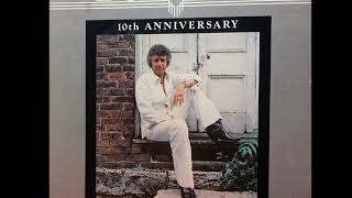 Lay A Little Lovin&#39; On Me , Del Reeves , 1973