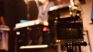 金曜日のライオン (Take it to the Lucky)