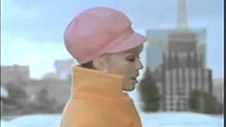 Nancy Sinatra-I Can&#39;t Grow Peaches On A Cherry Tree