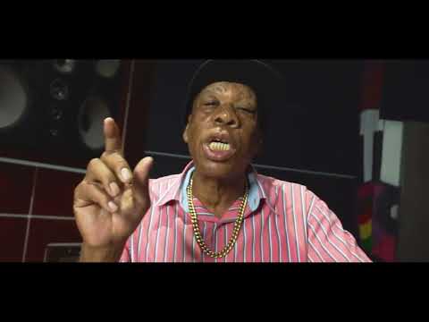 TRISTON PALMA, BURRO BANTON & RANKING JOE ON THE "CUSS CUSS" DUBPLATE FOR HITS PON HITS