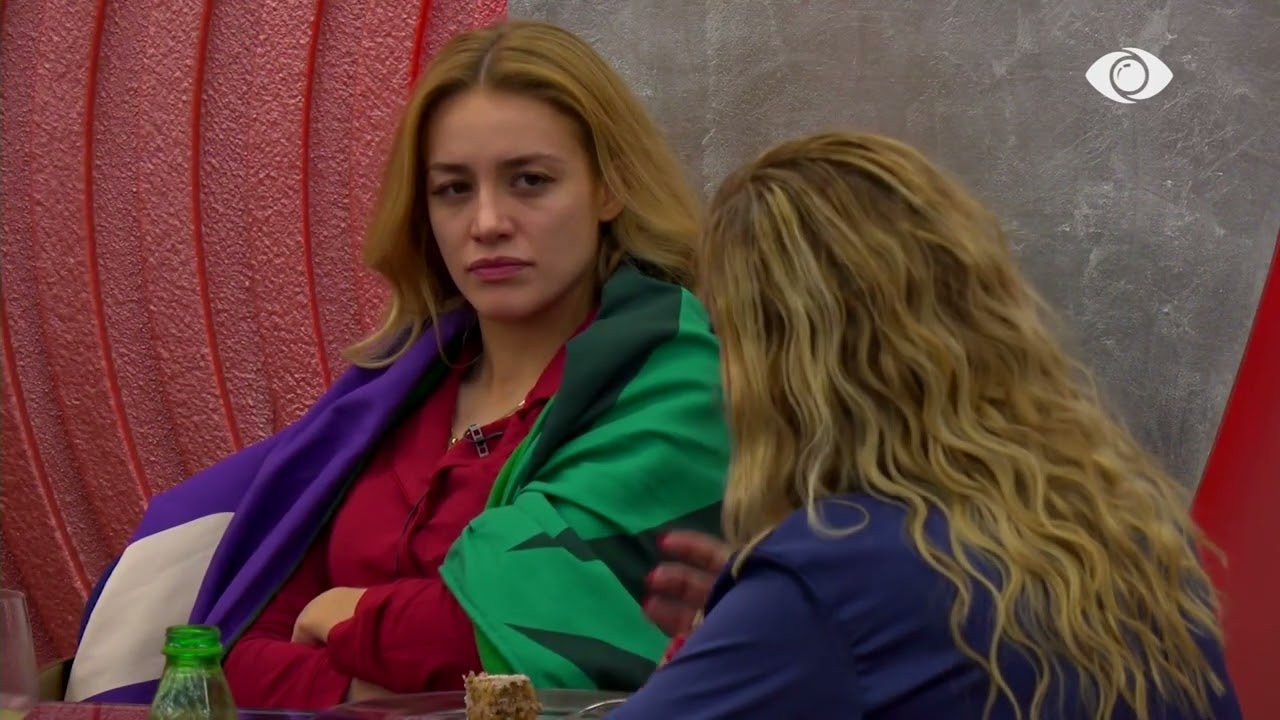 Keqkuptimi për Ledjonën/ Juli i kërkon shpjegim, Ilnisa: S’kam, pse e marr seriozisht pyetjen tënde