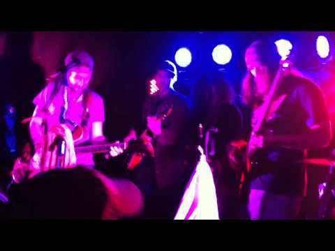 Twiddle ft. Jack and Luke Mitrani - FRENDS THEME