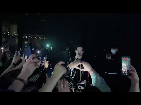 BLOO 블루 in Paris 211206 - I’m the one