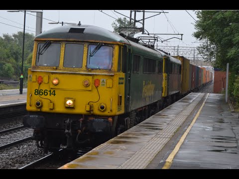 #363: Freightliner Class 86614 & 86627 passes Acton Bridge (01/08/14)