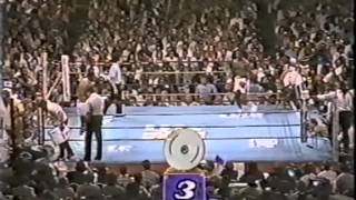 Larry Holmes vs Michael Spinks I