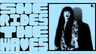 The Silver Panda - She Rides The Waves  (Pale Saints cover)