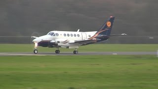 preview picture of video 'Beech A100 King Air ► Takeoff ✈ Groningen Airport Eelde'