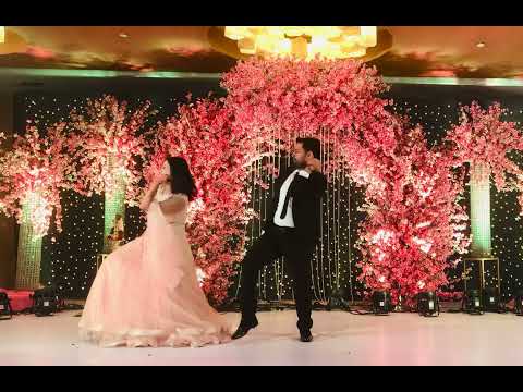 Aankh Marey Couple dance