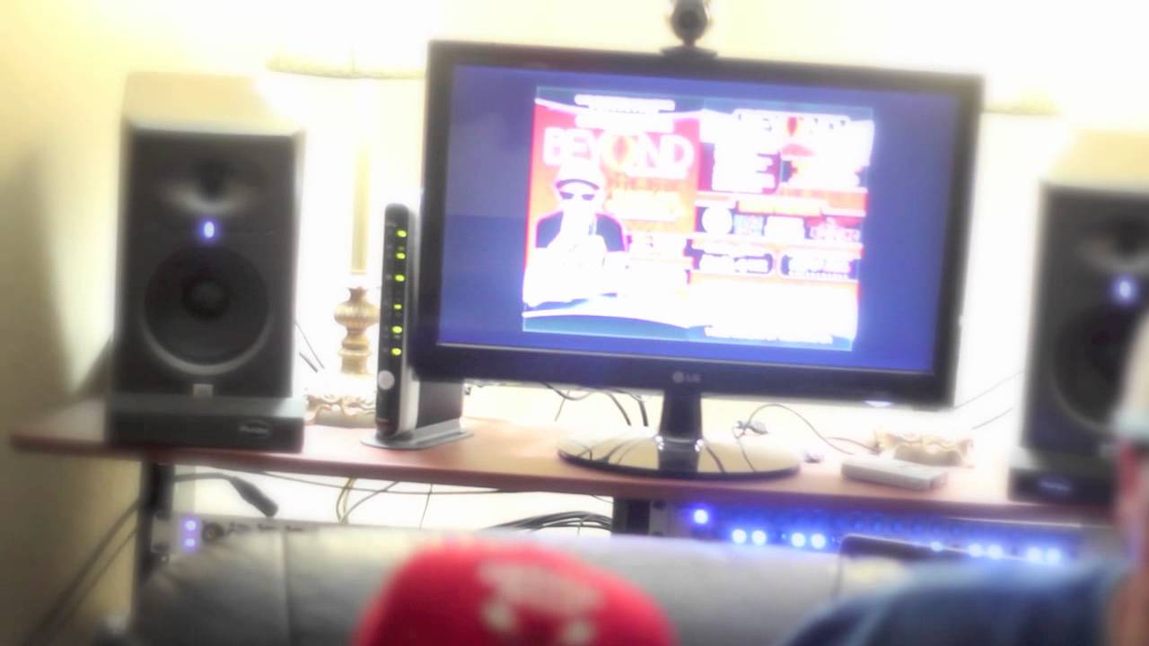 BEYOND FRIDAYZ @ EL PAJARO LOCO