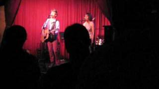 Steffi D &amp; Kyle Riabko does the 90&#39;s