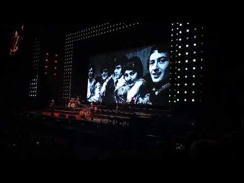 Olympic - Vlak, co nikde nestaví (live)