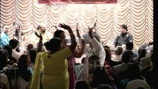 Download lagu Anup Jalota, Tony Ramasar, Basheer Khan, Anita Binda, & Devin Latchmana Live in Toronto, June 2011 mp3