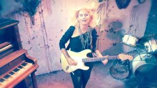 BROOKE MILLER: Cannonball