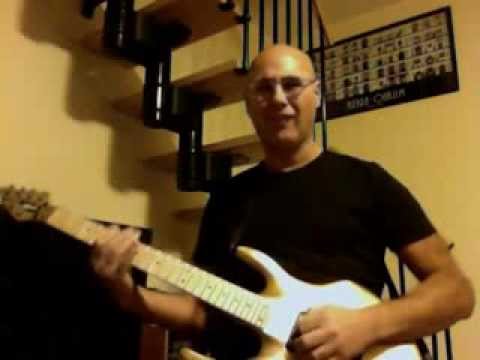 Salvo Correri Play HB guitars DORINA by Carlo Franzini