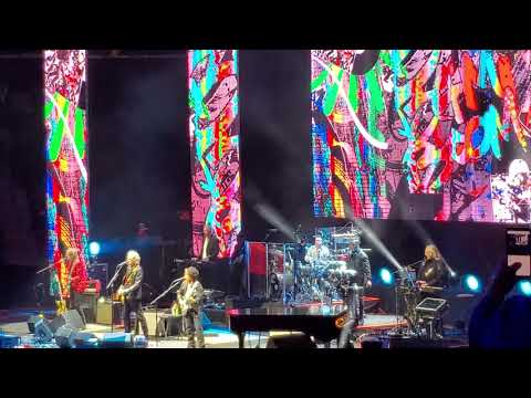 Hall & Oates - Out of Touch - MSG - 2.29.20