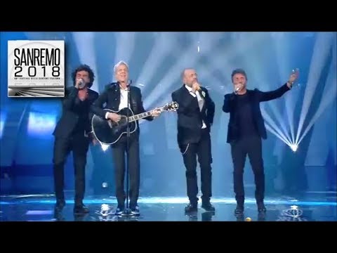Sanremo 2018 - Nek, Pezzali e Renga cantano "Strada Facendo" con Claudio Baglioni