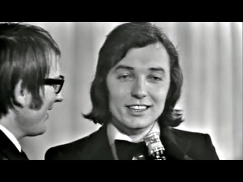 Karel Gott live: Mistrál/Má píseň/Zvon snů/Kávu si osladím etc. (1973)