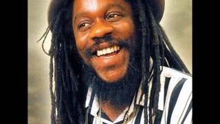 Dennis Brown -  You Are My Sunshine